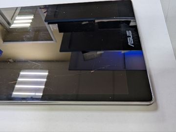 Б/в Планшет Asus zenpad c7 8gb 01-200880628