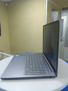 Б/в Ноутбук Lenovo 16/core i5-13420h ddr5/24gb ddr5/ssd 512 gb/*інтегрована 01-200891097