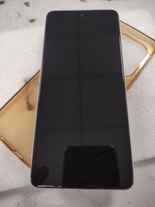 Б/в Мобільний телефон Tecno spark 10 pro 8/256gb 01-200814247