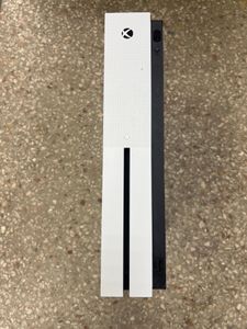 Б/в Ігрова приставка Microsoft xbox one s 500gb 01-200900690