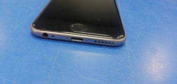 Б/в Мобільний телефон Apple iphone 6s 64gb 01-200901813