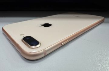Б/у Мобільний телефон Apple iphone 8 plus 64gb 01-200913969