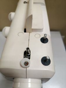 Б/в Швейна машина Lucznik zofia 2015 01-200905585