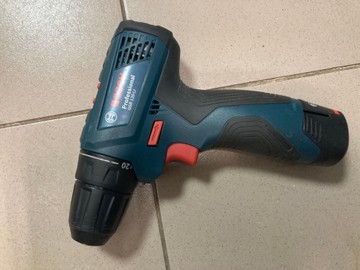 Б/в Шурупокрут Bosch gsr 120-li 2акб зп 01-200930299