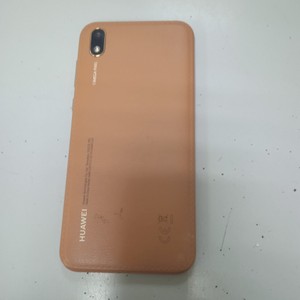 Б/в Мобільний телефон Huawei y5 2019 amn-lx9 2/16gb 01-200944035