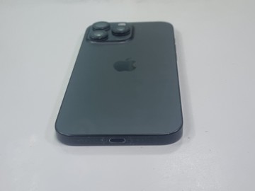 Б/в Мобільний телефон Apple iphone 16 pro max 512gb 01-200911833