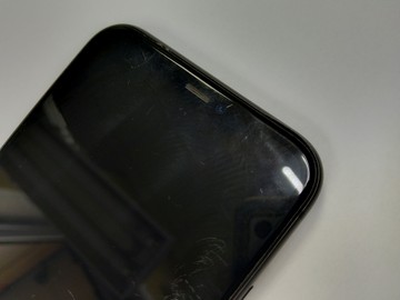 Б/у Мобільний телефон Apple iphone 11 64gb 01-200964334