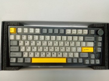 Б/в Клавіатура Ajazz ak820 pro flying fish switch 01-200967862
