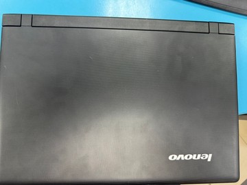 Б/в Ноутбук Lenovo 15/celeron n2840 ddr3/4gb ddr3/hdd 300 gb/ssd 500 gb/*інтегрована 01-200968300