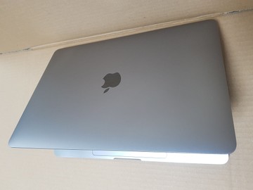 Б/у Ноутбук Apple macbook pro a2338 13.3 m2 10-gpu/ ram8gb / ssd256gb/ retina/ touchbar 01-200989156