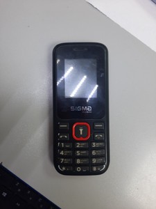 Б/в Мобільний телефон Sigma x-style 171 mini 01-200995670