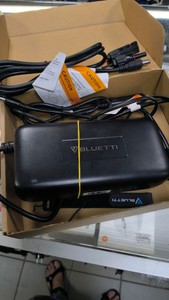 Б/в Зарядна станція Bluetti eb70 01-200922566