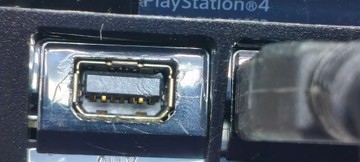 Б/в Ігрова приставка Sony playstation 4 slim 1tb 01-200960641