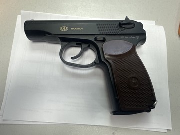 Б/в Пістолет пневматичний Sas makarov кал. 4.5 мм 01-201003938