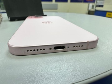 Б/в Мобільний телефон Apple iphone 15 plus 128gb 01-200766031