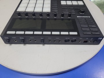 Б/у Dj контролер Native Instruments maschine mk3 01-201041865