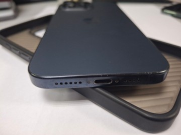 Б/в Мобільний телефон Apple iphone 15 pro max 256gb 01-201054548