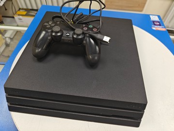 Б/в Ігрова приставка Sony playstation 4 pro 1tb 01-201062762