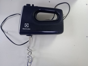 Б/в Міксер Electrolux ehm3310 01-201075950