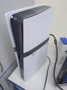 Б/в Ігрова приставка Sony playstation 5 pro 2tb 01-201093211