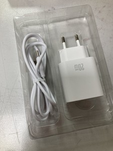 Б/у Сетевое зарядное устройство Xo ce40 +type c 01-201103249