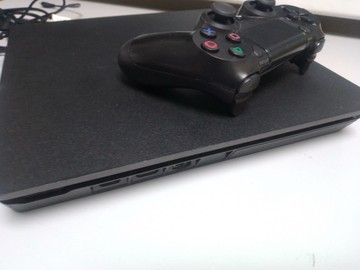 Б/в Ігрова приставка Sony playstation 4 slim 1tb 01-201118736
