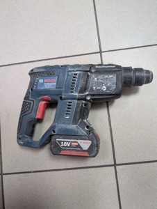 Б/в Перфоратор Bosch gbh 18v-21 2акб 4ah зп 01-201122485