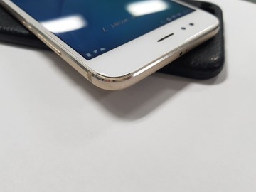 Б/в Мобільний телефон Xiaomi mi a1 4/64gb 01-201146312