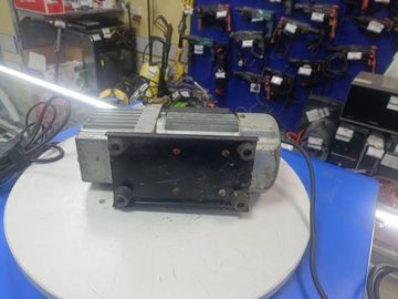 Б/в Насос вакуумний Mastercool 2-х ступ. 90063-2v-220 01-200401944