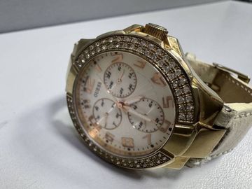 01-200332707: Guess w12575l1