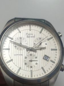 01-200507928: Pierre Ricaud 97025 js05