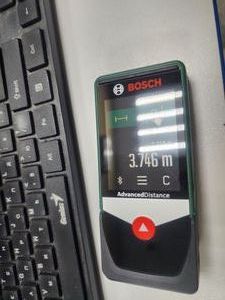 01-200604073: Bosch advanceddistance 50c