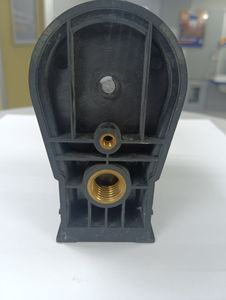 01-200591526: Protester ll305g