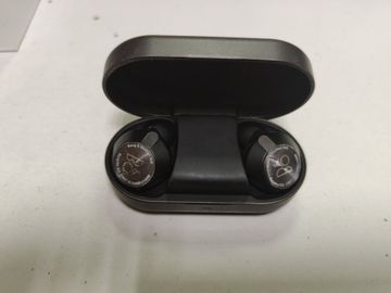 01-200745296: Bang & Olufsen beoplay eq