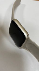 01-200636709: Apple watch se 2 gps 40mm starlight aluminium case with starlight sport band m/l