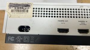 01-200622928: Microsoft xbox one s 1tb