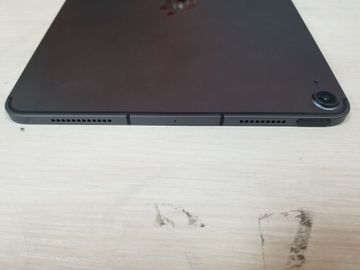 01-200611961: Apple ipad air 2022 wi-fi + 5g 256gb