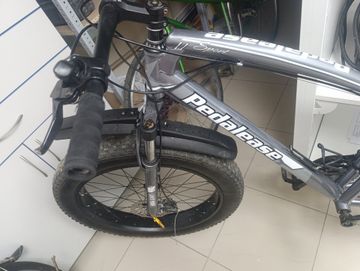 01-200773910: Pedalease big cat fat bike mtb 26