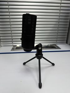 01-200778680: Fifine k669b