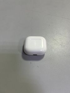 01-200798029: Apple airpods 4
