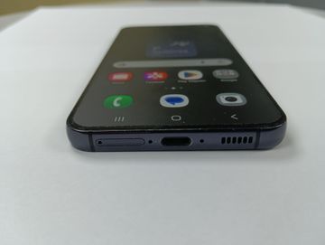 Б/у Мобильний телефон Samsung galaxy s23 8/128gb 01-200764129