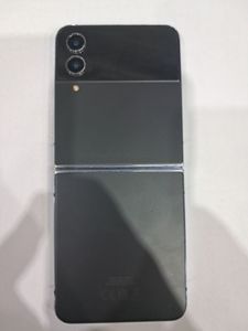 Б/в Мобільний телефон Samsung f721b galaxy flip 4 8/128gb 01-200805205