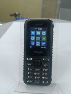 Б/в Мобільний телефон Sigma x-style 18 track 01-200810971