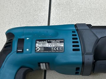 Б/у Перфоратор Makita hr2470 01-200809697