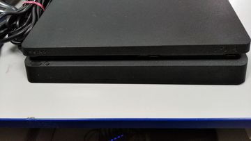 Б/в Ігрова приставка Sony playstation 4 500gb 01-200761390