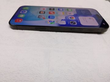 Б/в Мобільний телефон Apple iphone 16 pro max 256gb 01-200816239