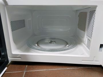 Б/в Мікрохвильова піч Ergo y35mw 01-200818834