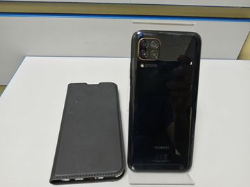 Б/в Мобільний телефон Huawei p40 lite 6/128gb 01-200828122