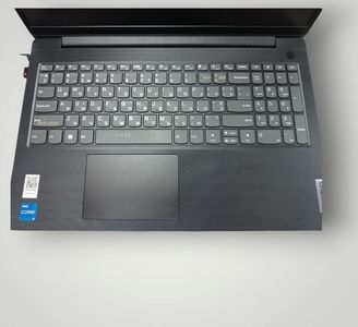 Б/в Ноутбук Lenovo v15 g4 iru 01-200493156