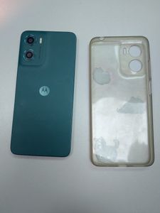 Б/в Мобільний телефон Motorola moto g05 4/128gb 01-200831155